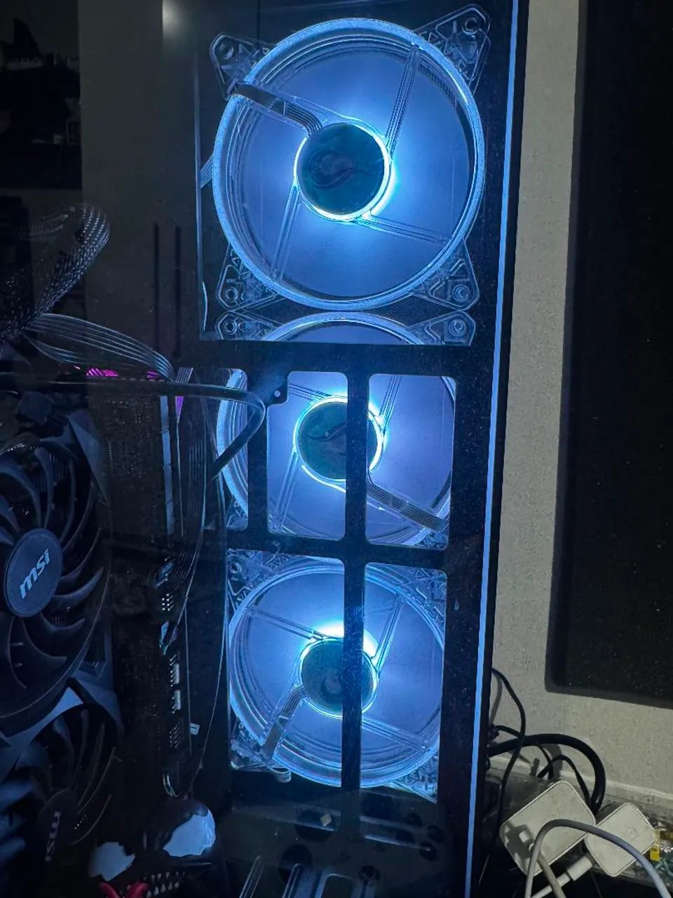 VENDO KIT 5 FANS E CONTROLADORA RGB RISE MODE