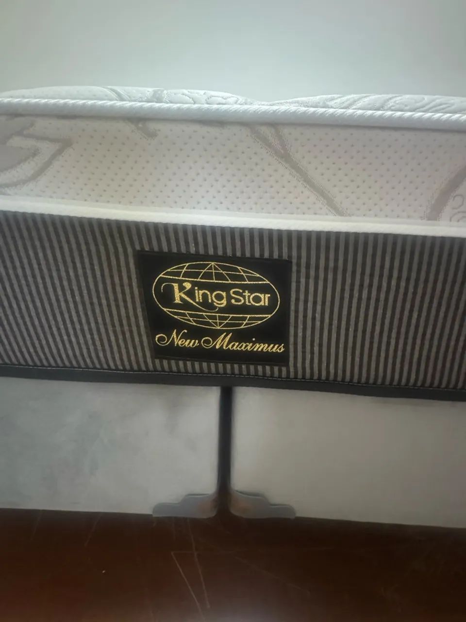 Cama Queen King Star New Maximus + 2 Baús ? Excelente Estado - Foto 4