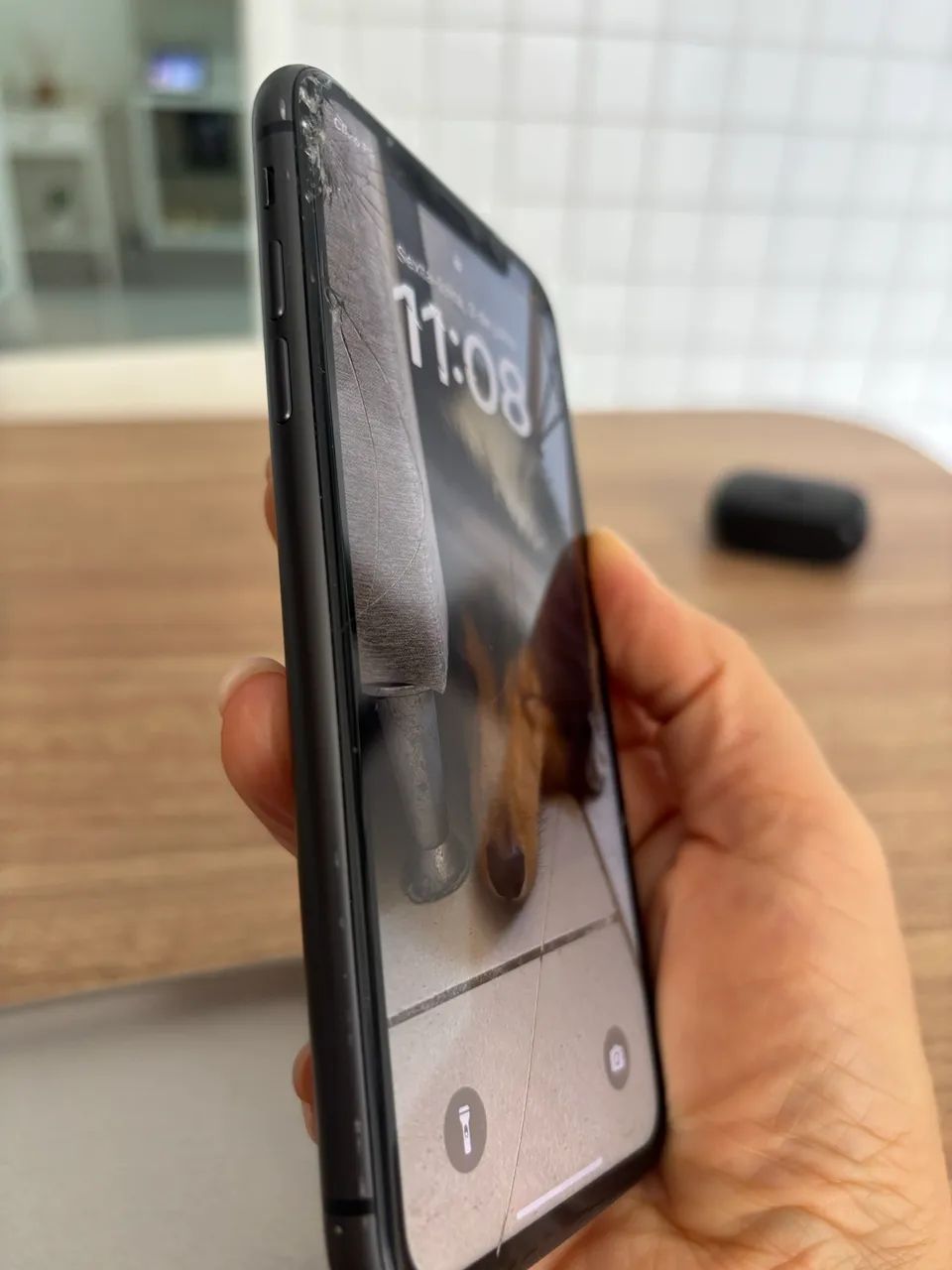 iPhone 11 64GB - leia a descrição !!! - Foto 2
