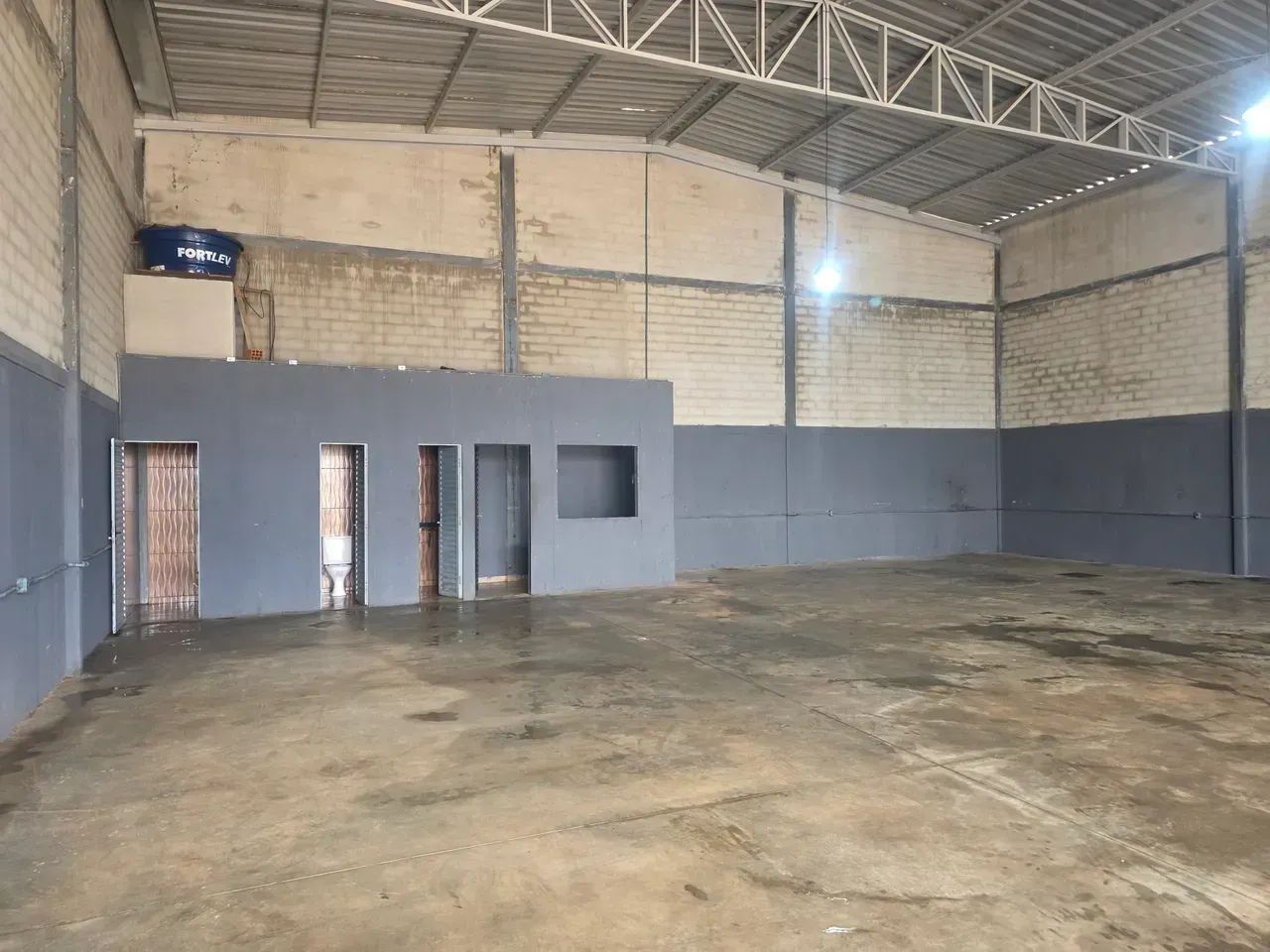Alugo Galpão com 300 M2 no Setor Cristina em Trindade - Foto 3