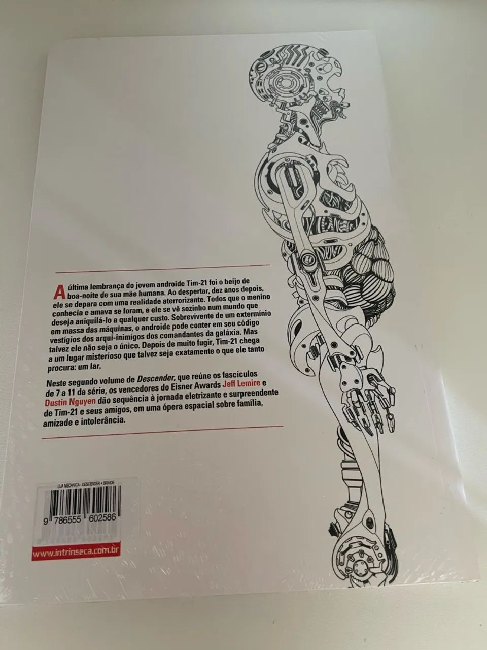Descender - Jeff Lemire - Foto 4