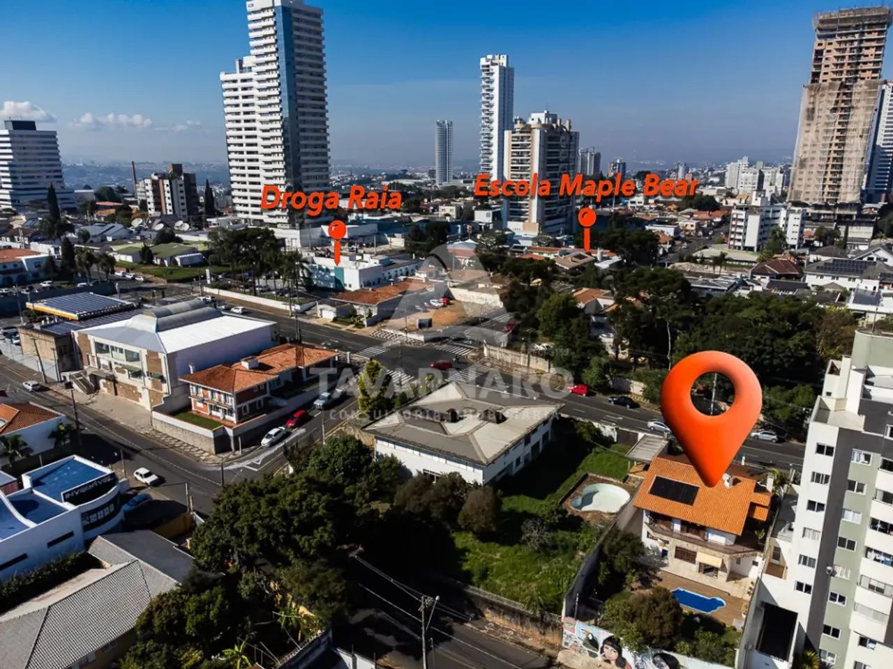 Comercial Casa em Ponta Grossa