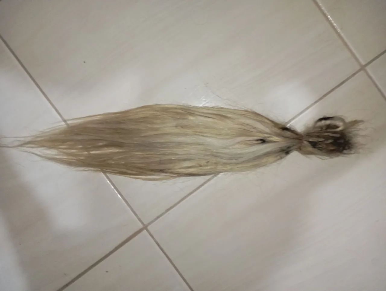 Cabelo Brasileiro Loiro 55cm 110 gramas - Foto 2