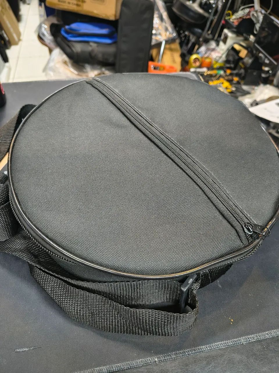 Bag para pandeiro de 10 polegadas acolchoado ótima forração alca tira colo temos outros  - Foto 5