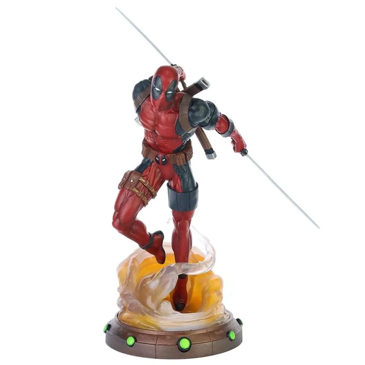 Deadpool + Lady Deadpool Marvel Diamond Select e Kotobukiya 497225216494807042