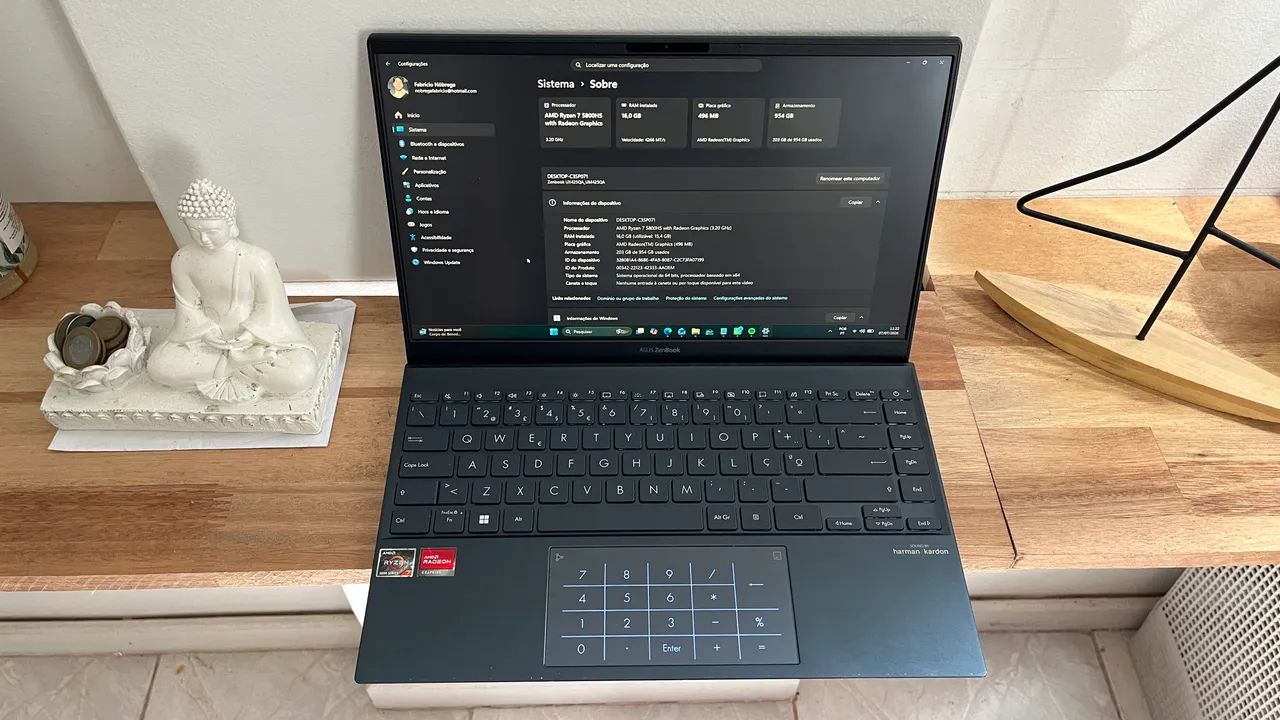 Ultrabook Asus Zenbook UM425QA Ryzen 7 5800H 16gb ram e 1T ssd