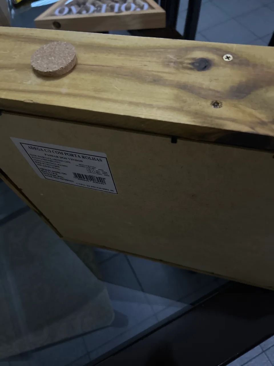 Adega com 3 Porta rolhas  - Foto 5
