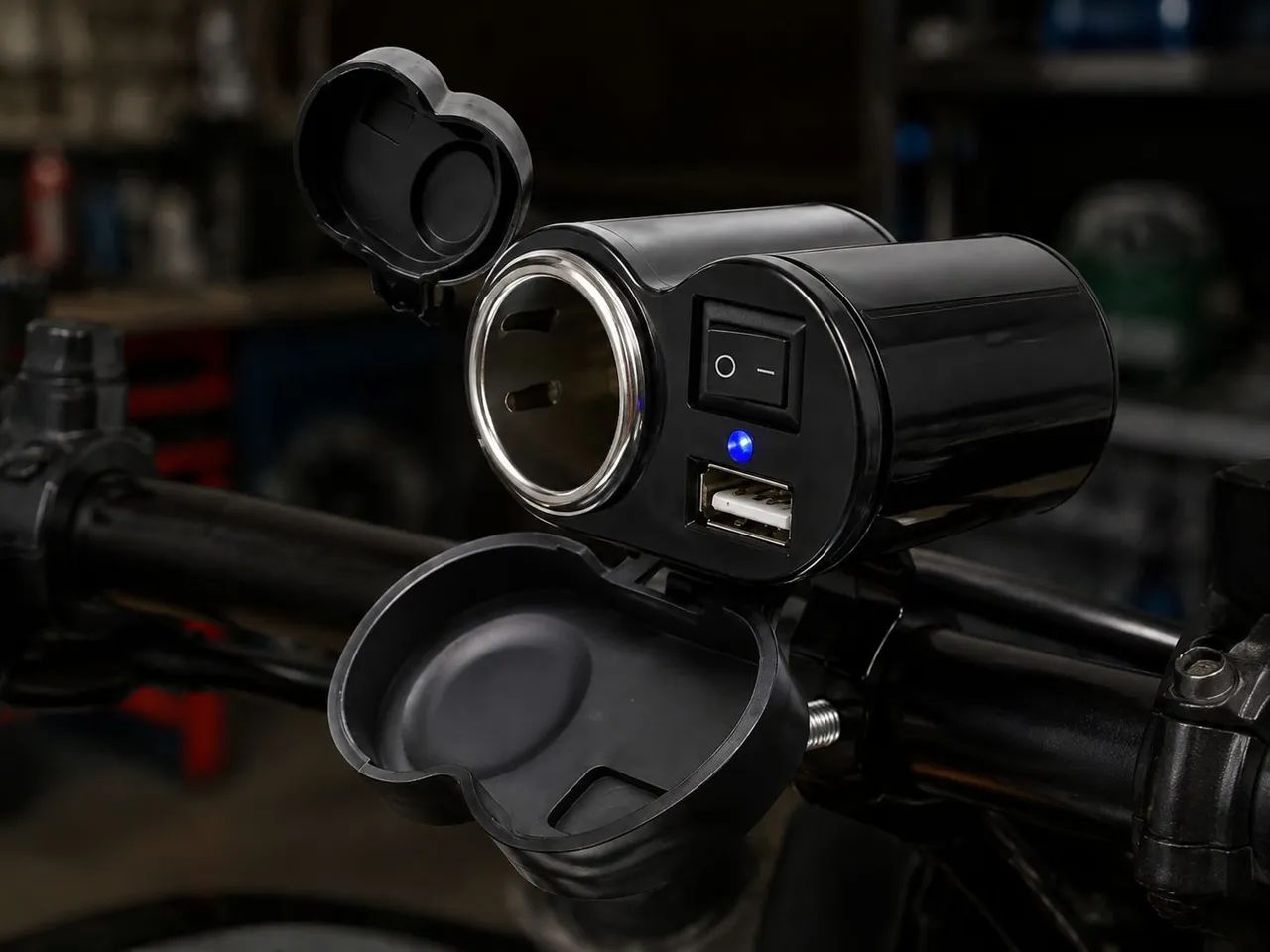 Carregador para Moto USB com Tomada 12V KP-572 - Foto 3