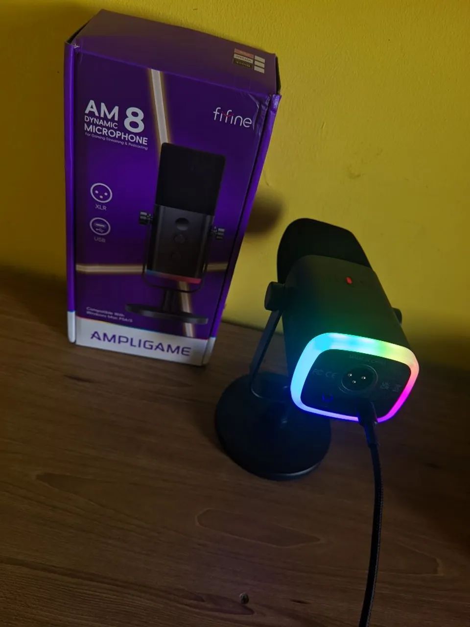 Microfone Gamer Fifine AmpliGame AM8 USB RGB Preto - Foto 3