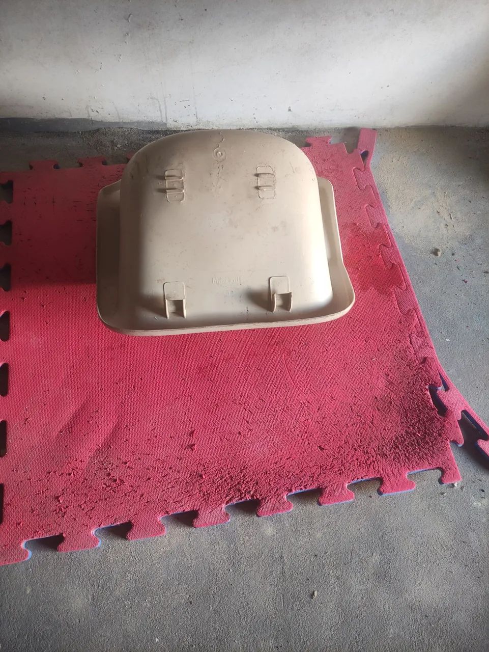 Assento plástico tipo poltrona  - Foto 2