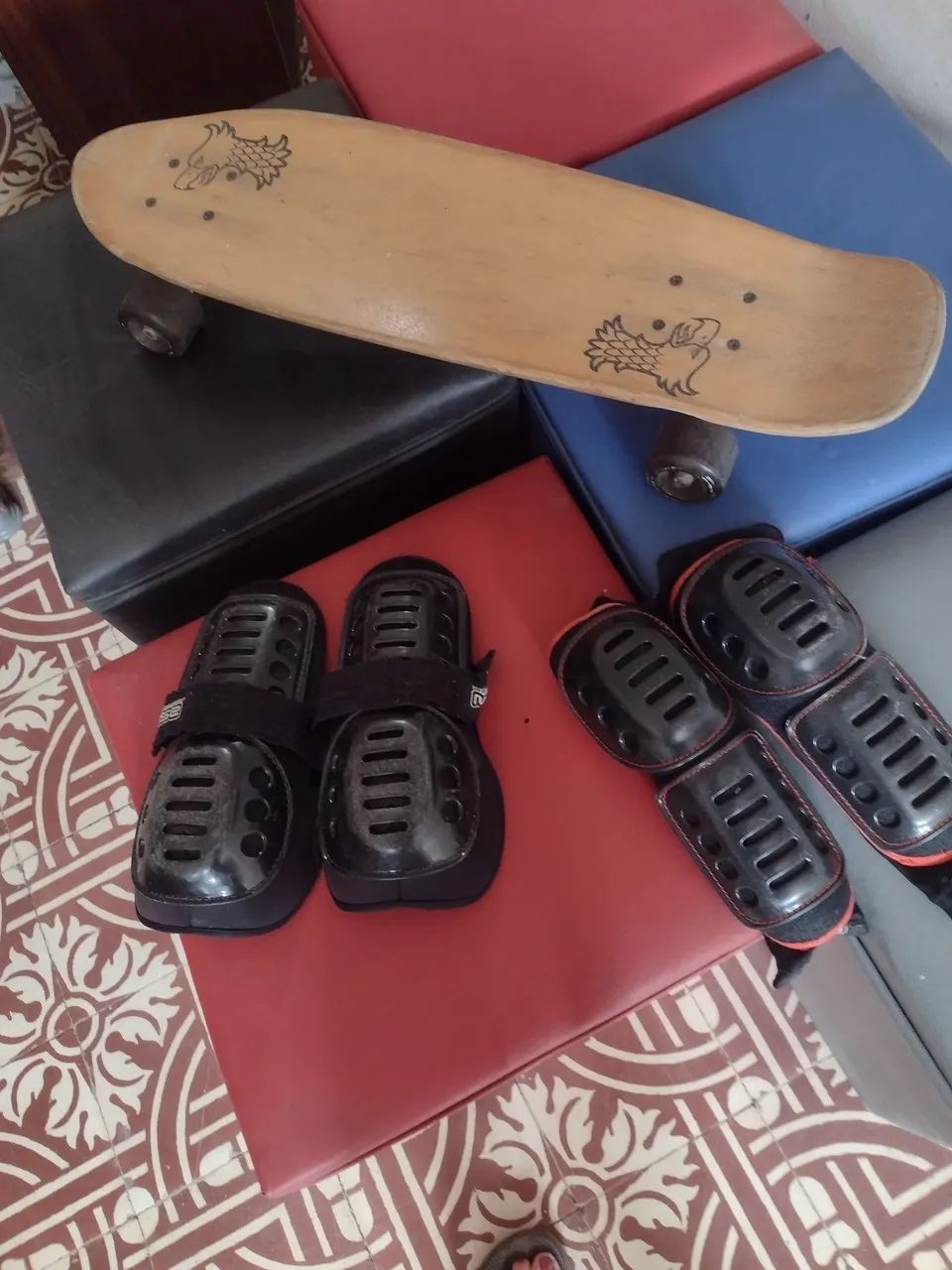 Skate com acessórios 