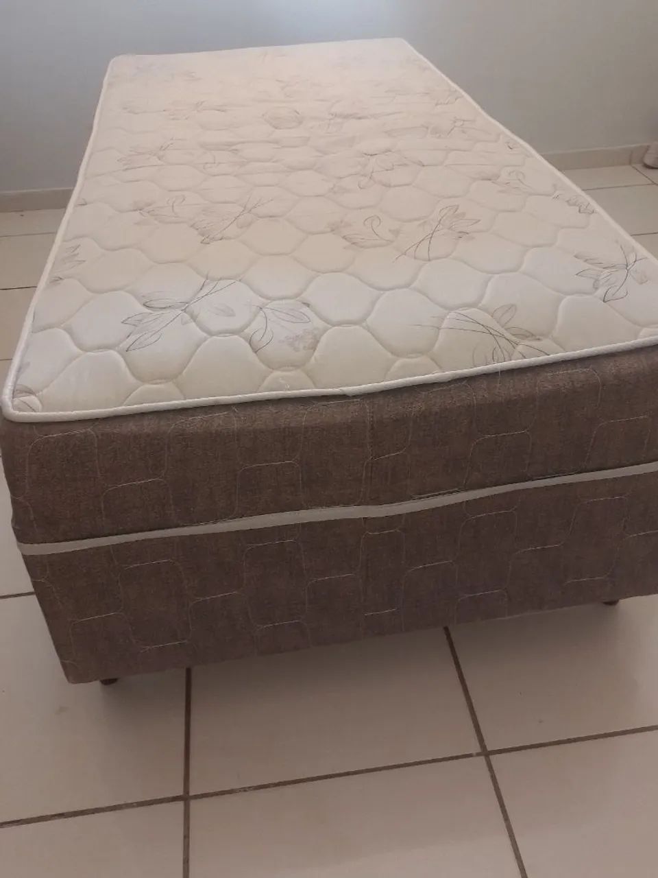 Cama Box solteiro 
