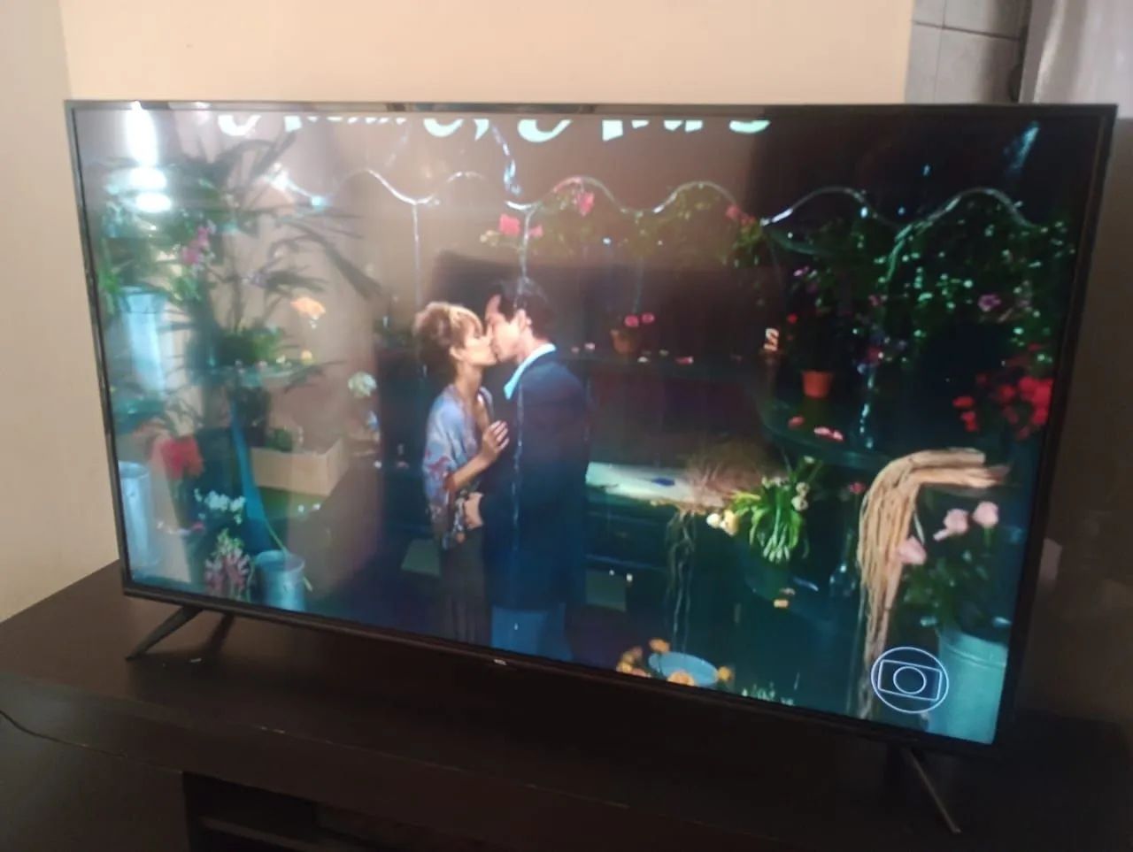 Tv smart 55 polegadas 4k - Foto 4