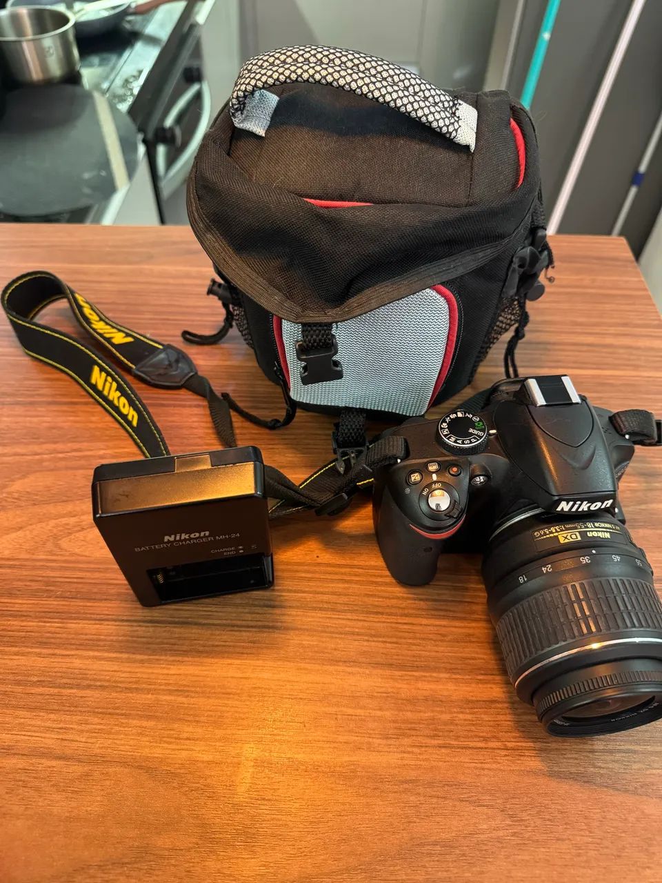 Câmera nikon d3200 com acessórios e 7 mil clicks apenas  - Foto 2