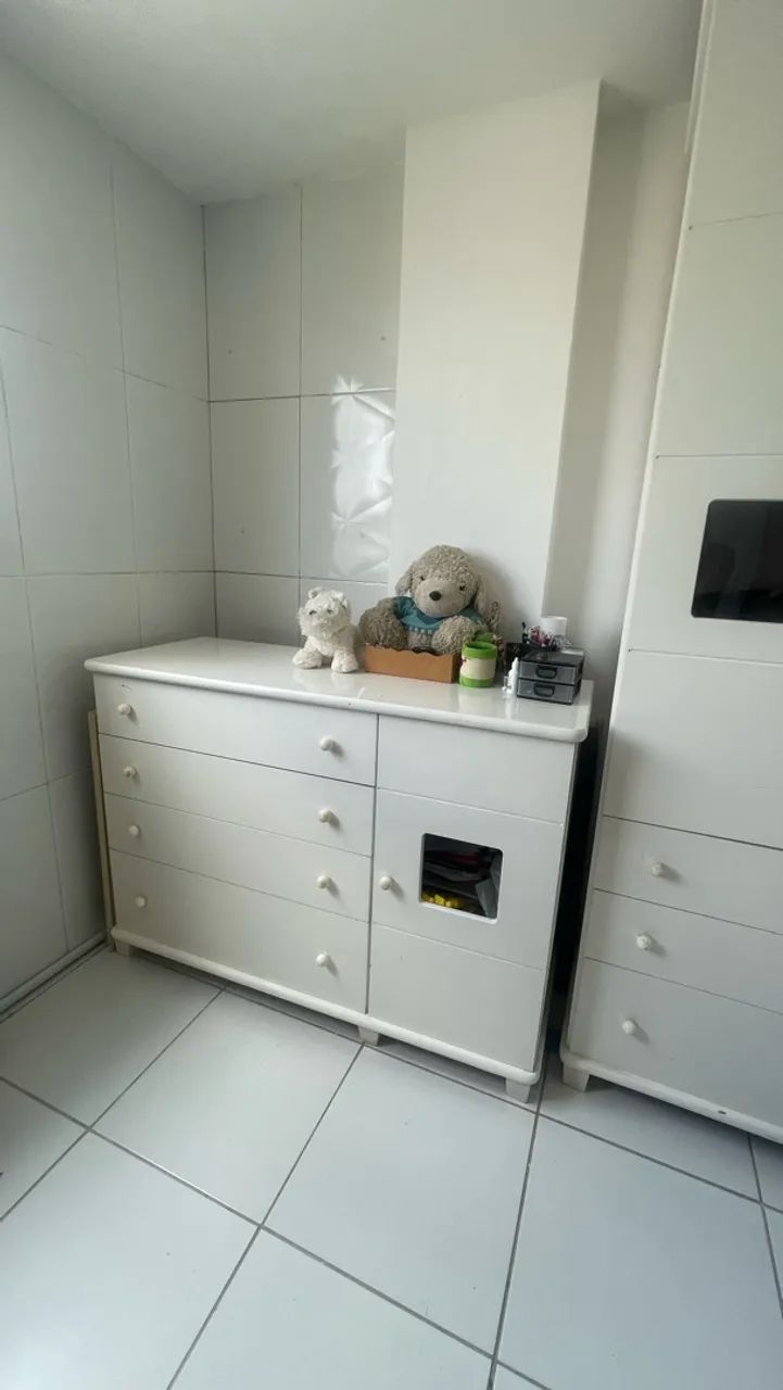 Vendo guarda-roupa e cômoda  - Foto 2