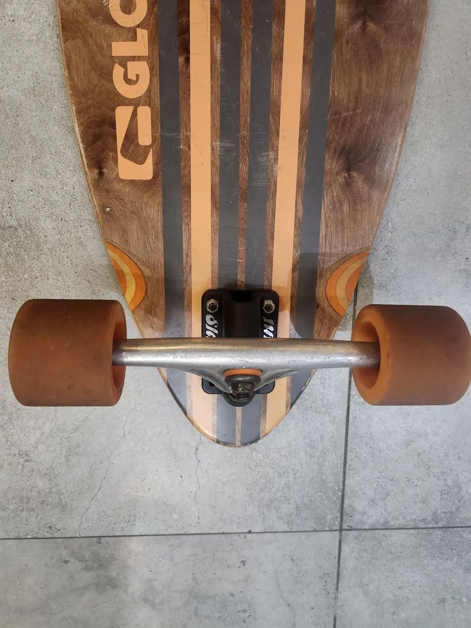 Longboard Globe Original - Estável, Confortável e Pronto para Usar - Foto 6