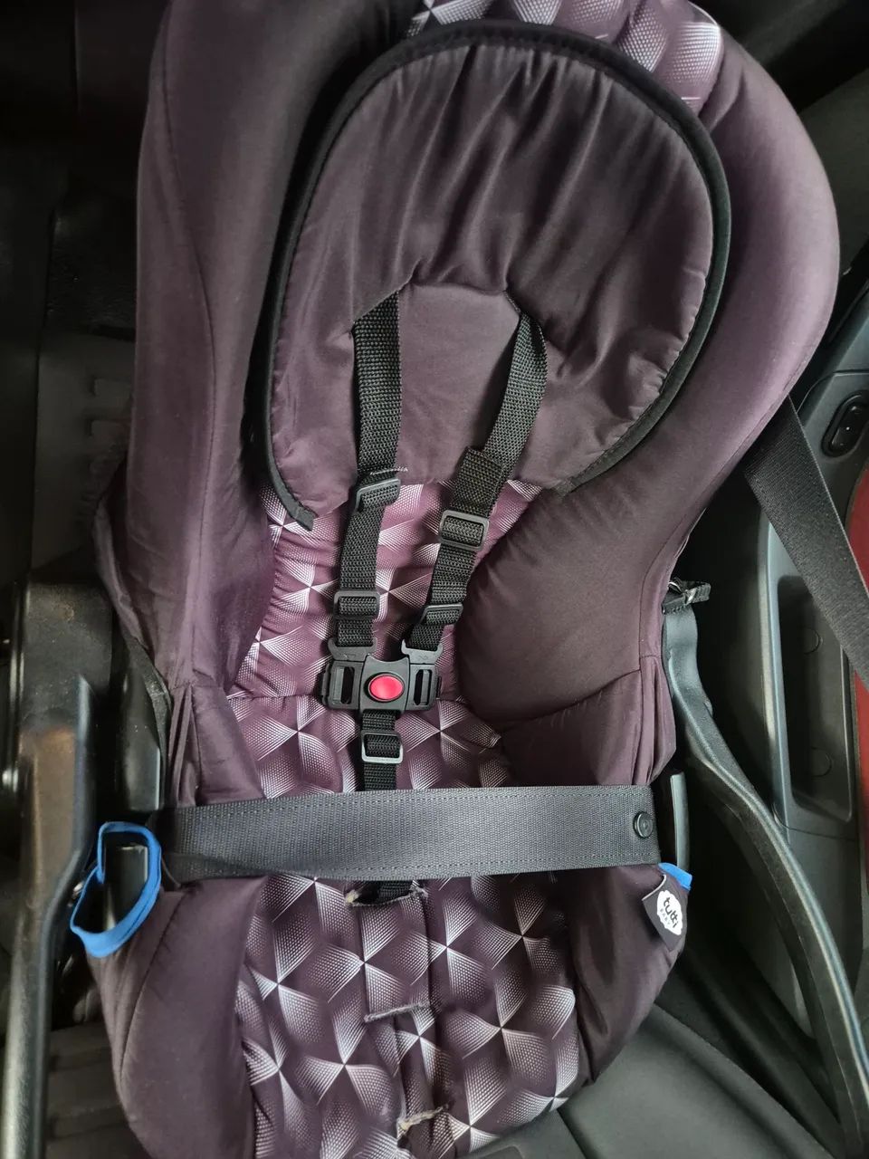 Vendo cadeirinha de carro da TUTTI - Foto 2