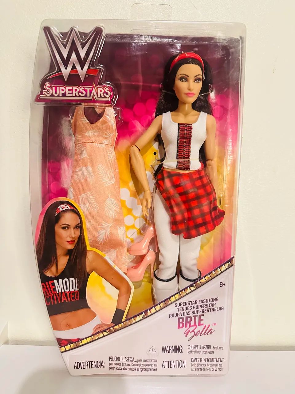 Boneca Brie Bella WWE Superstars Fashions Mattel - Rara