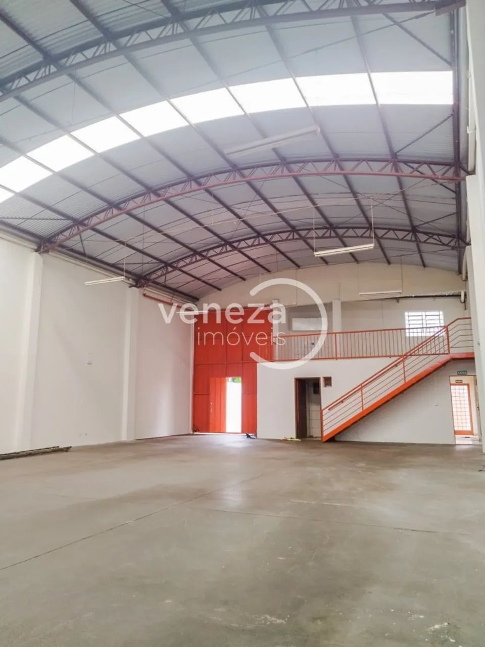Barracão para alugar, 450 m² no Setor 3, Ibiporã/PR - Foto 2