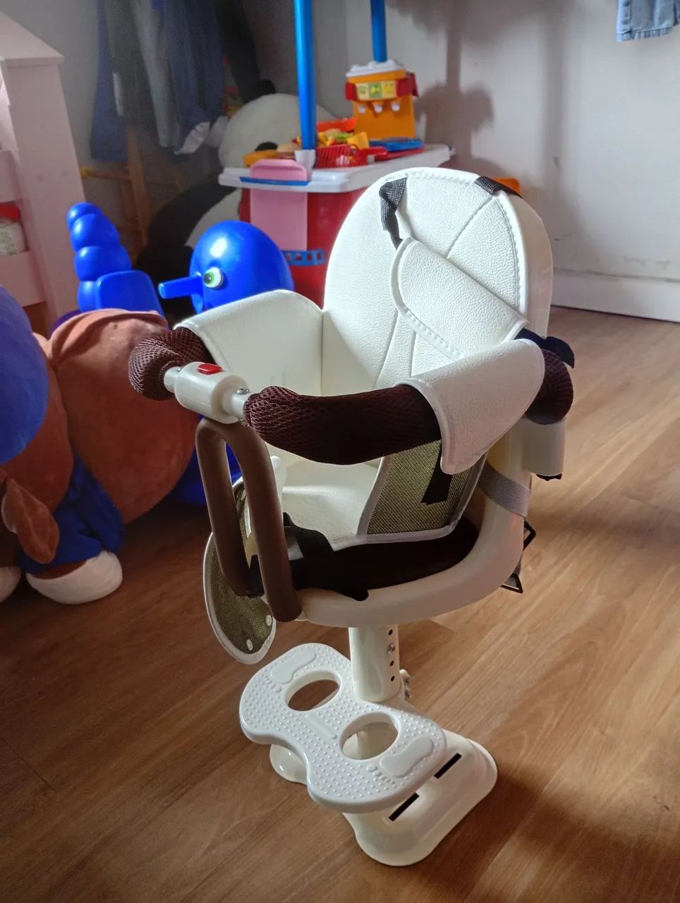 Vendo cadeirinha infantil bicicleta elétrica scooter  - Foto 2