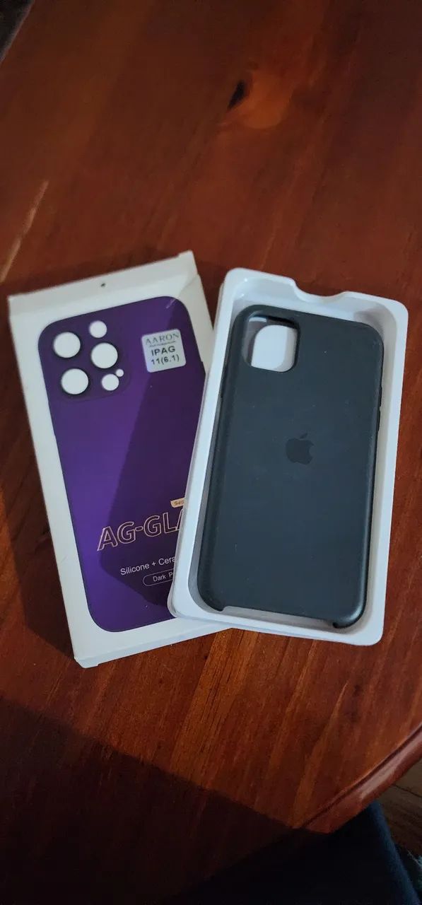Case de proteção para IPhone 11 AG-GLASS<br>Silicone + Ceramic Glass Case - Foto 3