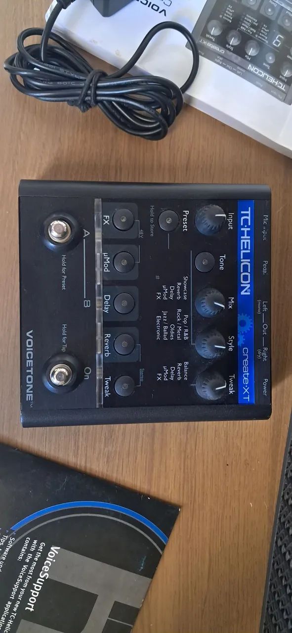 【美品USED】TC HELICON Voicetone create XT Pedal de efeito TC Helicon Voicetone Create XT preto | MercadoLivre