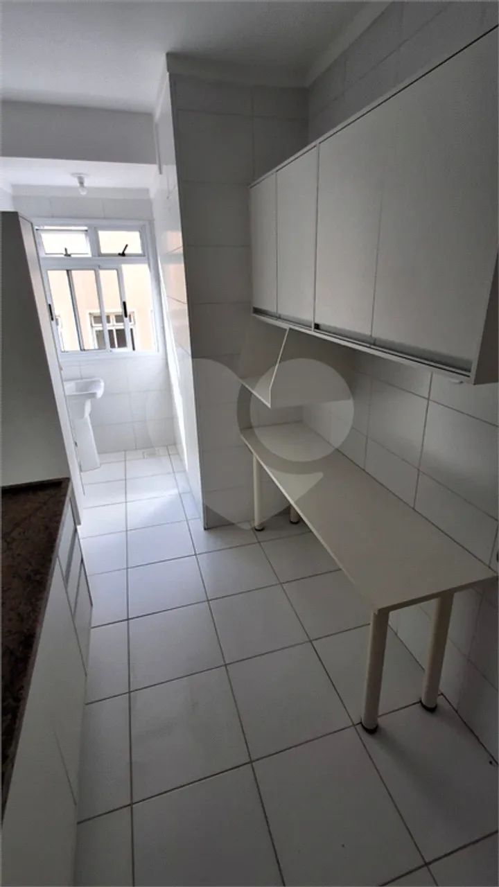 Apartamento com 02 dormitórios à venda na Zona Leste de Sorocaba