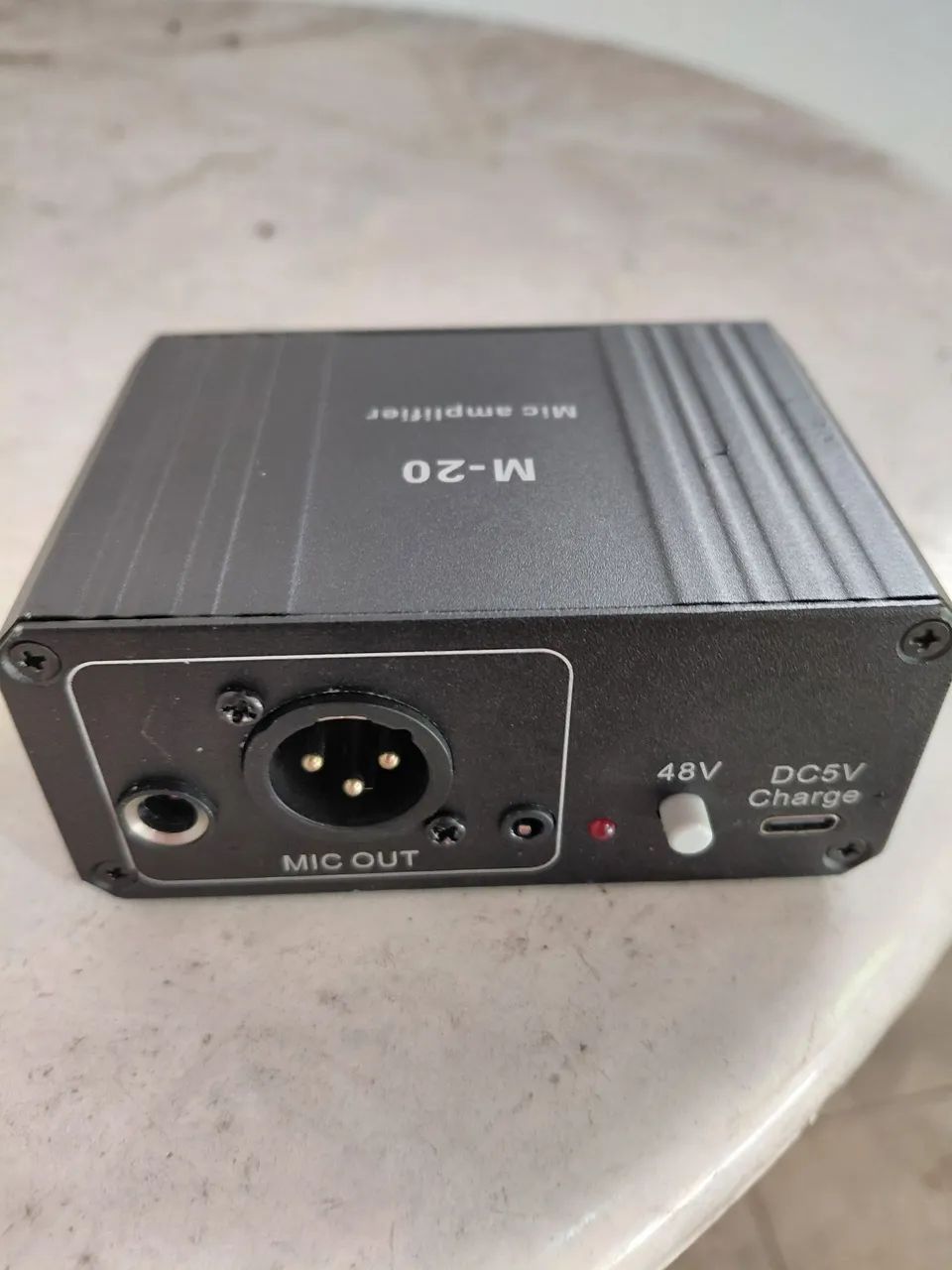 Preamplificador de microfone e linha M20 portátil com 48v - Foto 2