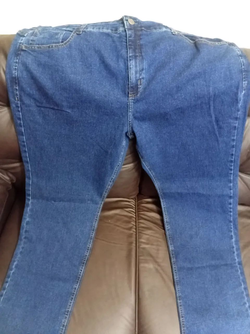 Vendo calca jeans nova Hering número 52 - Foto 2