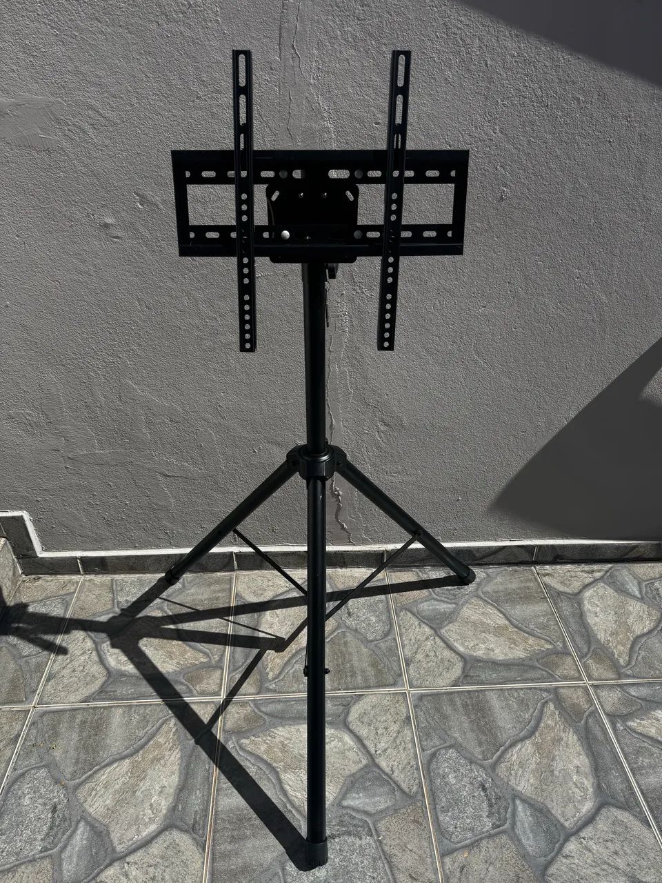 Suporte Tripé de televisão 