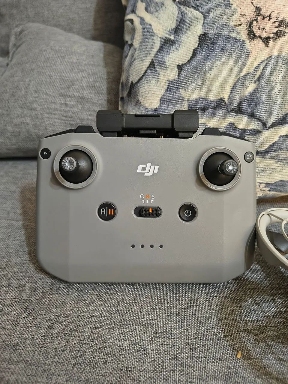 DRONE DJI NEO - FLY MORE  - Foto 3