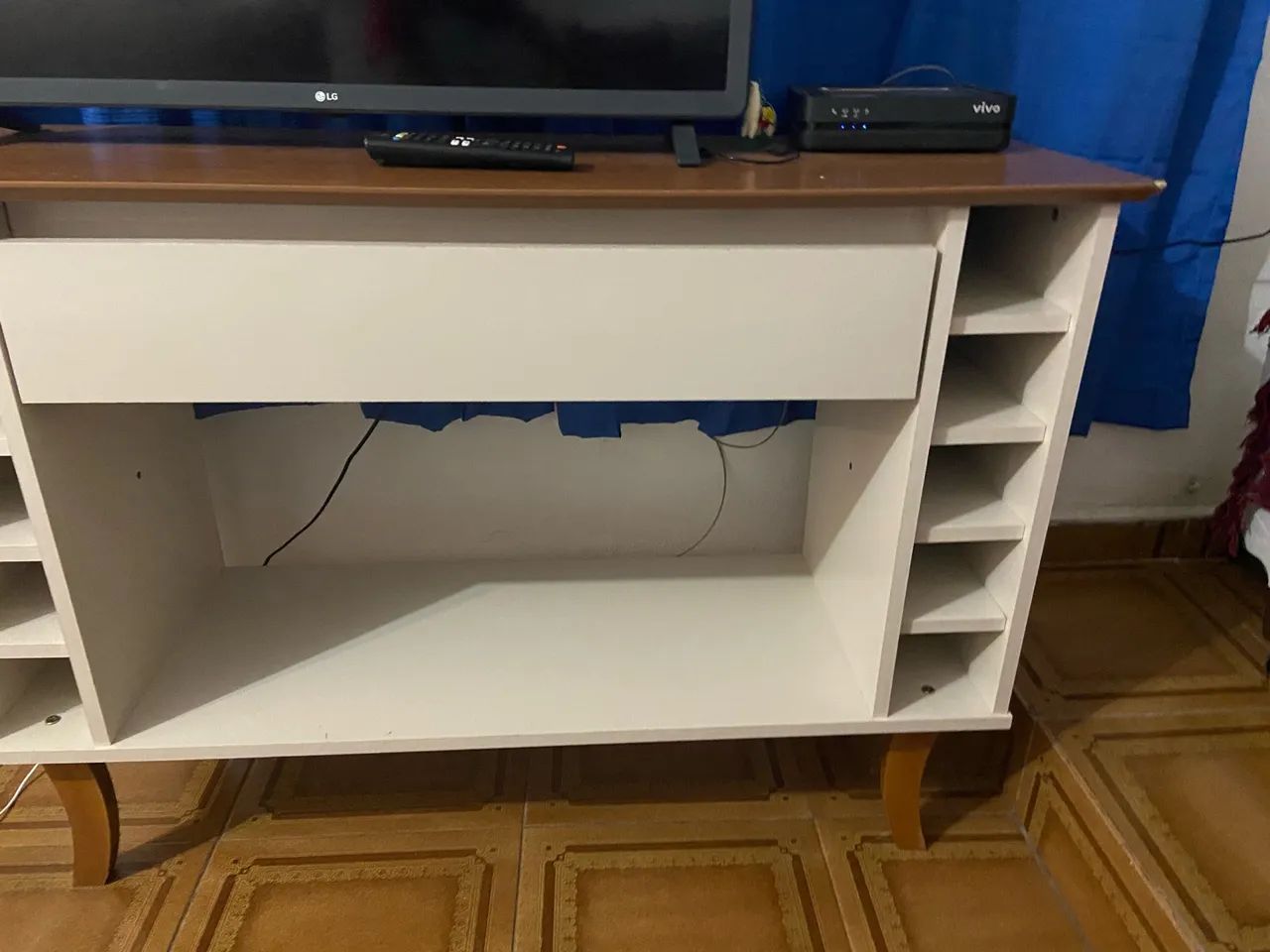 Rack off white a retirar  - Foto 2