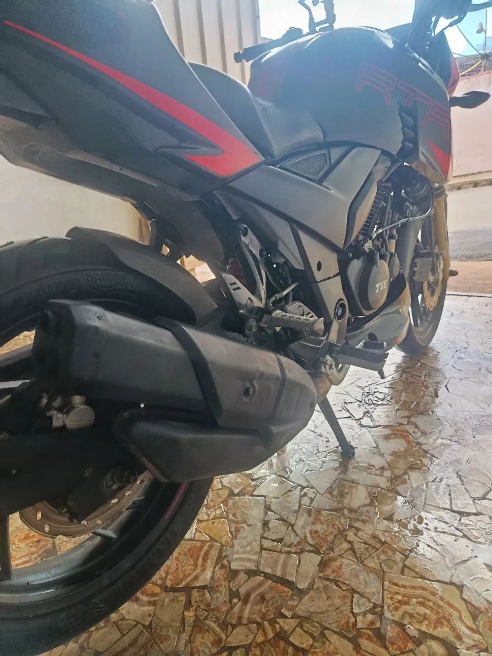 Vendo Apache Rtr 200cc - Foto 3