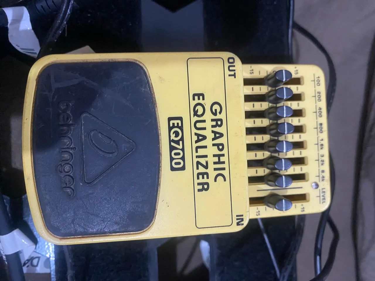 Behringer EQ700 Graphic  Peda