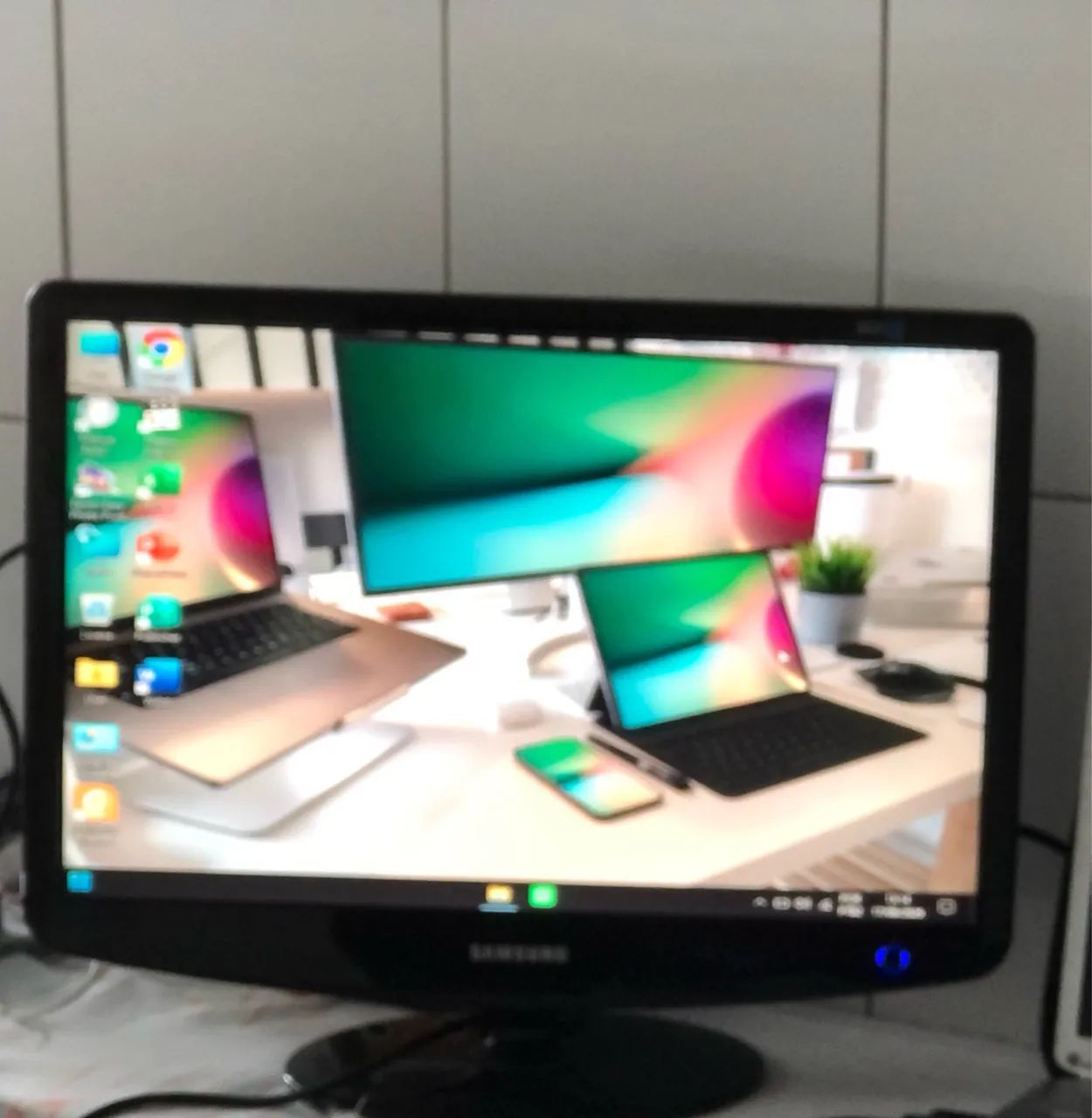 Monitor Samsung 2232BW Plus 