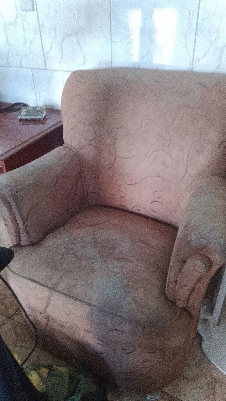 Higienização em estofados. - Foto 3