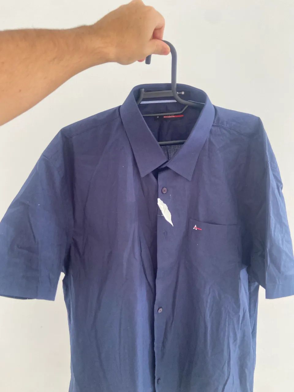 Camisas Aramis manga curta e manga longa 