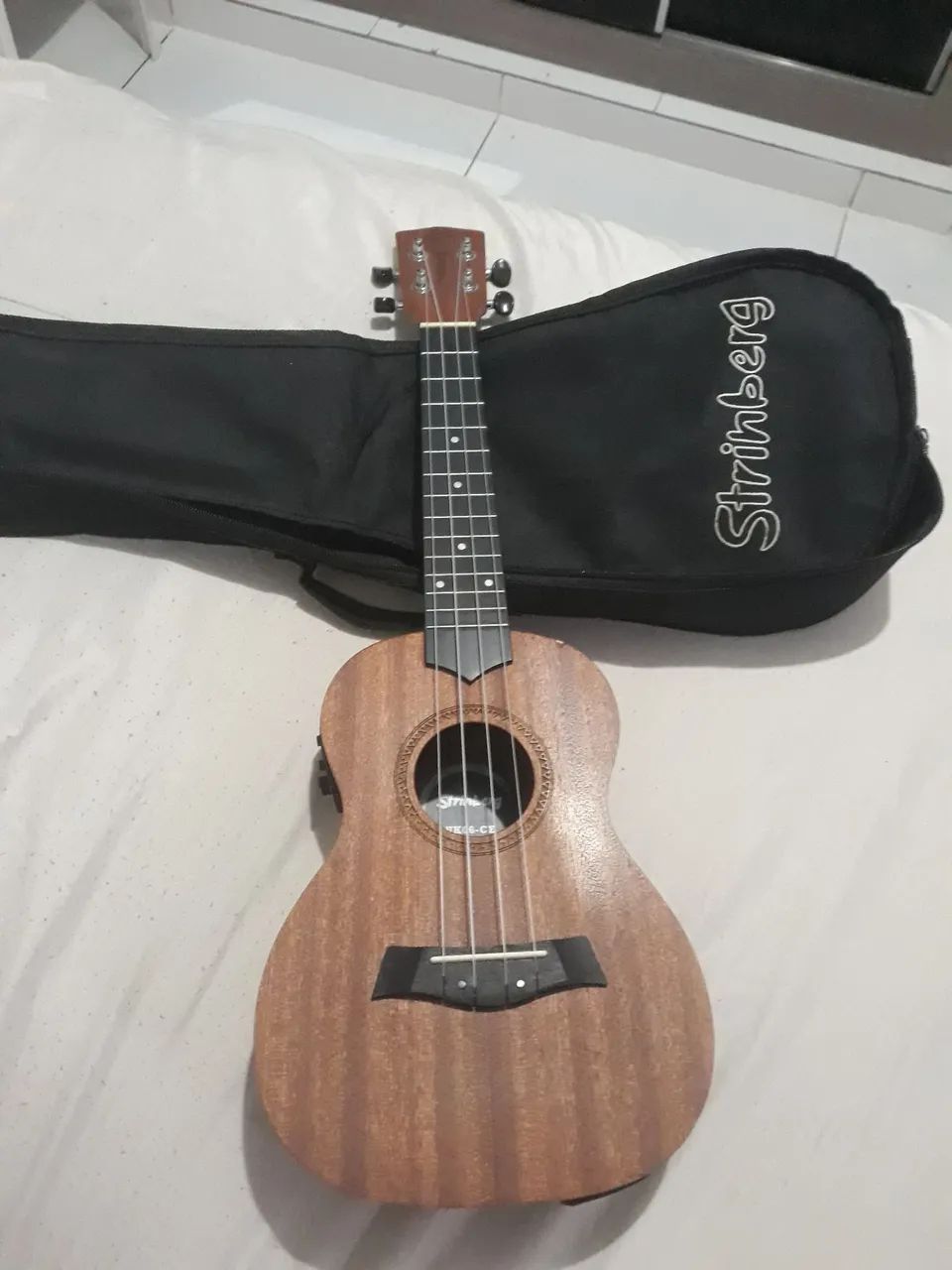 Ukulele strinberg - Foto 3