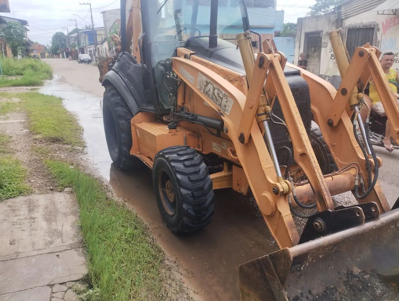 Case 580n 4×4 - Foto 4