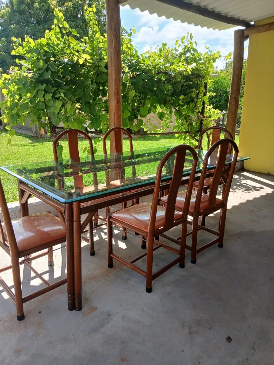 Mesa de jantar de madeira  - Foto 3