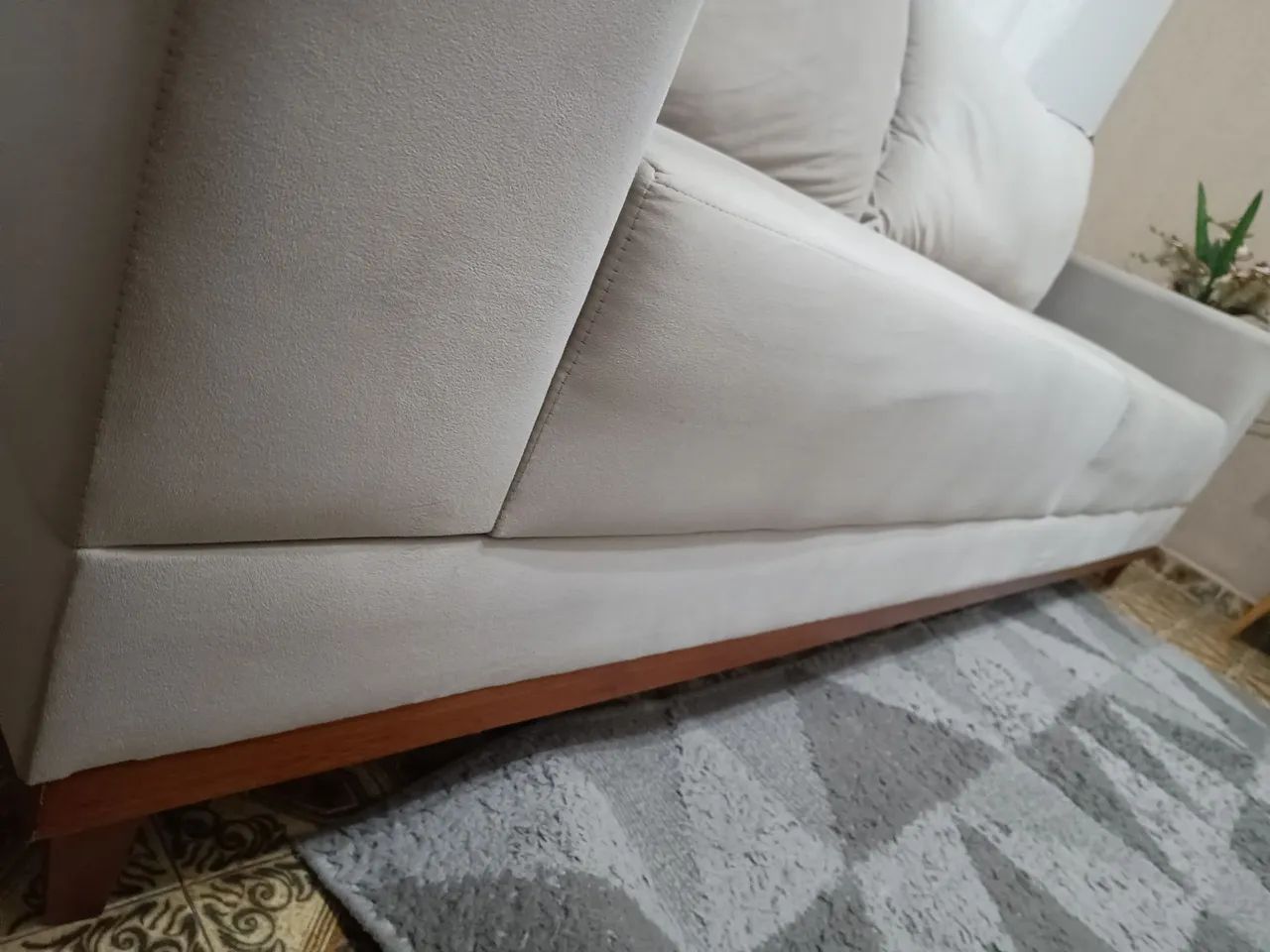Sofá 4 lugares seminovo - Foto 5