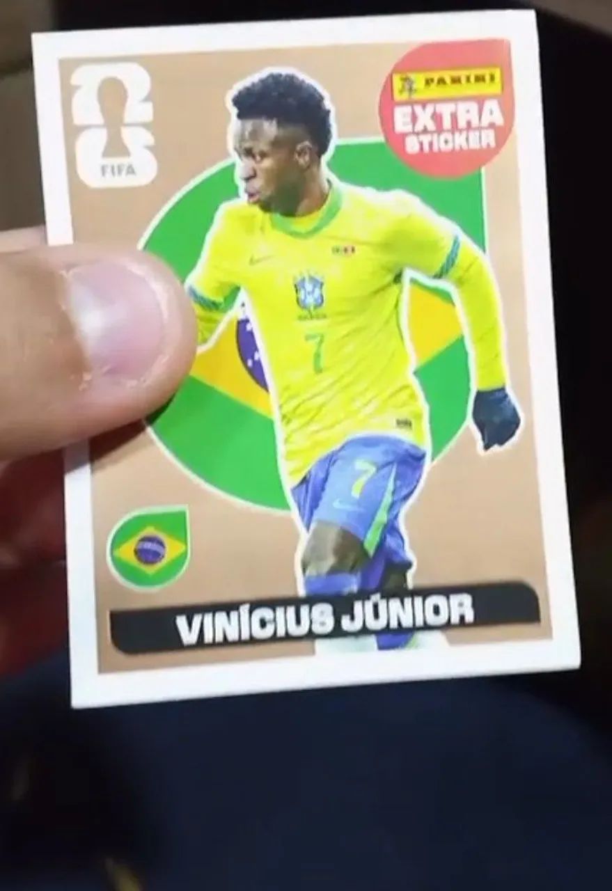 Figurinha bronze Vini Jr legends - Foto 2