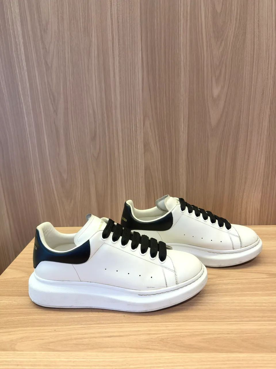 Tênis Alexander McQueen Oversized | Original | Tamanho 42