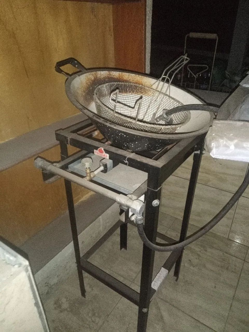 Fritadeira a gás 