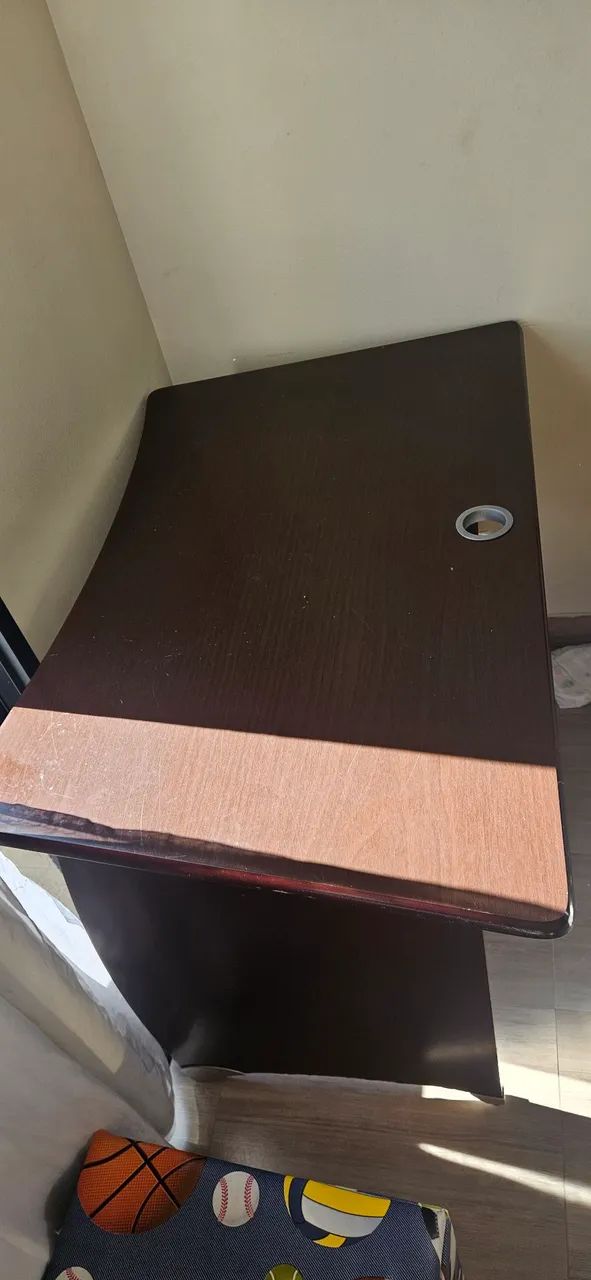 MESA DE ESCRITÓRIO SUPRA - MARROM
