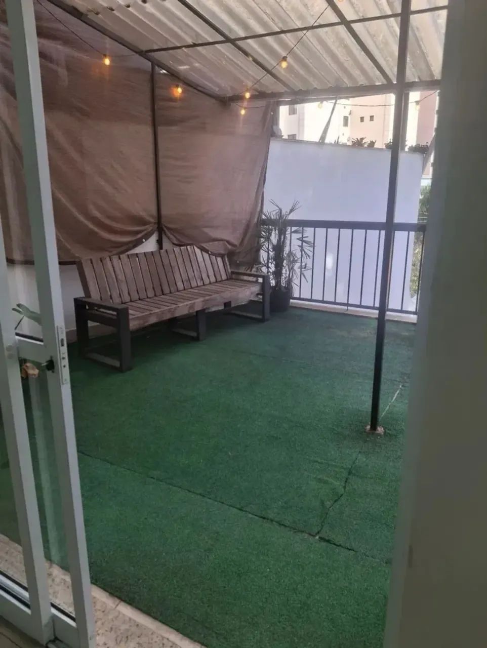 Salão comercial 150m²  com 2 vagas bem localizado na Vila Mariana