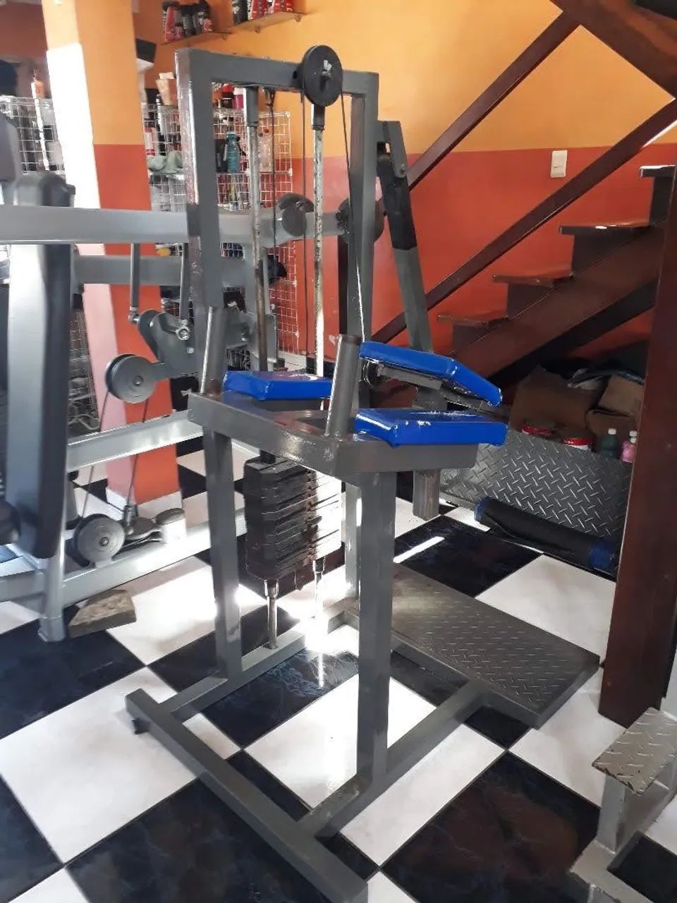 Máquina de Glúteos usada - Foto 3