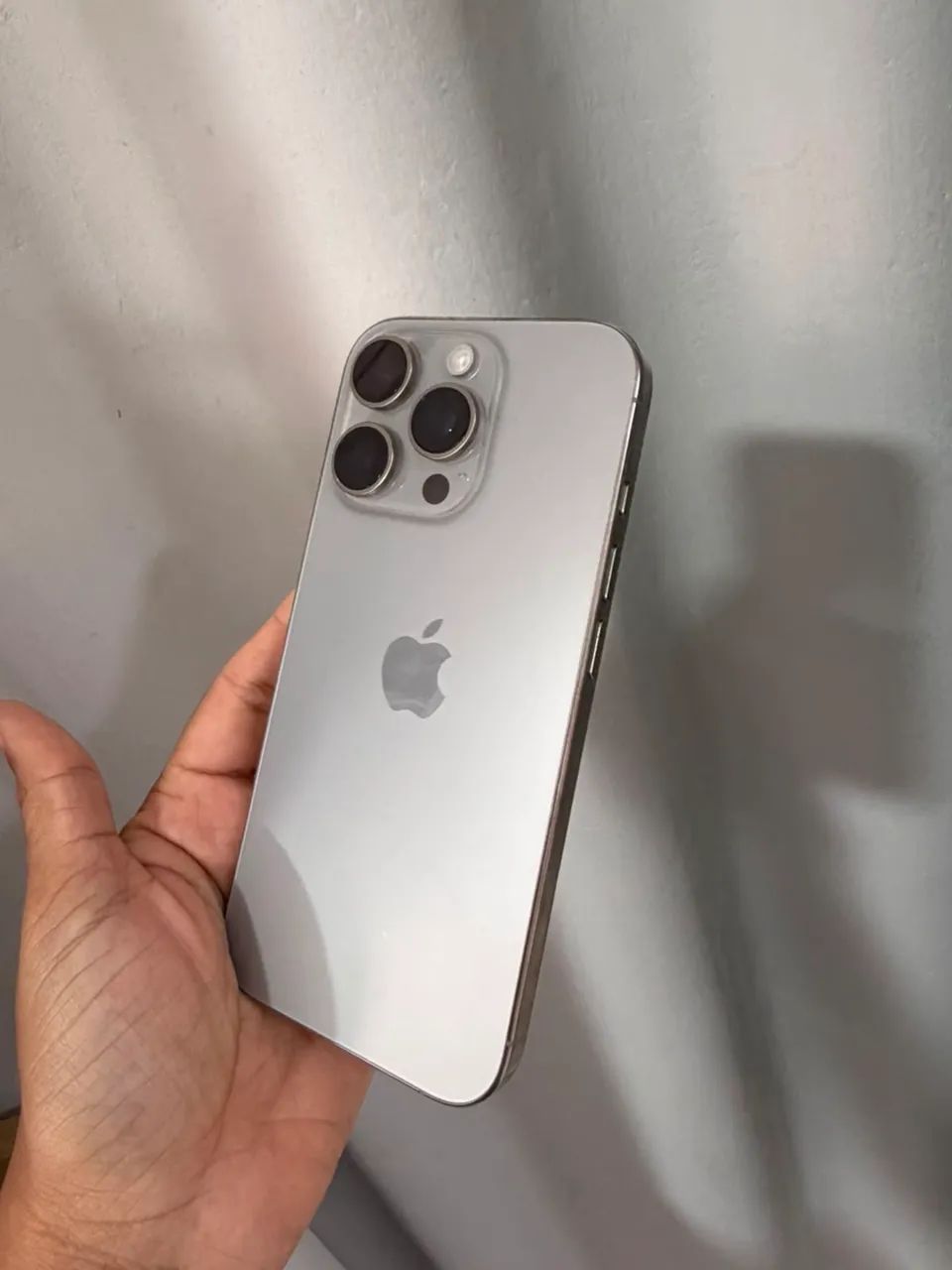 iPhone 16 pro Semi novo  - Foto 5