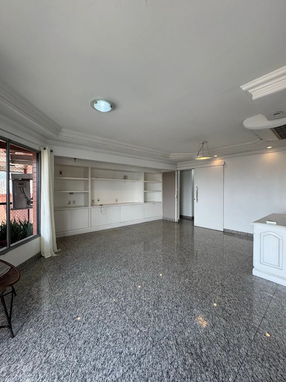 ALUGUEL APARTAMENTO DE 3 QUARTOS