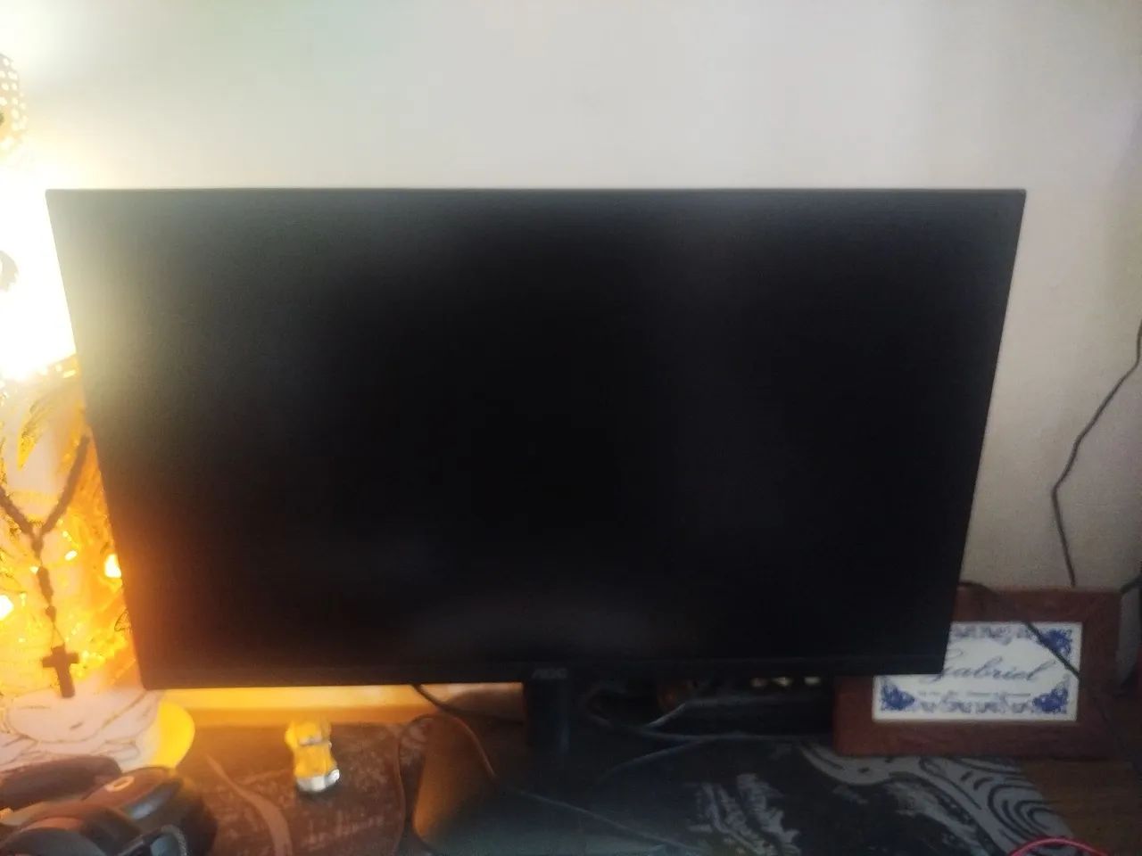 Monitor AOC 23.8 100hz novo